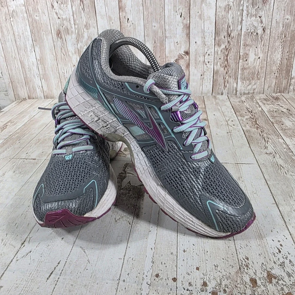 Brooks Ravenna 8 Womens Grey Purple Running Shoes 1201821B037 Size 10 Medium B
